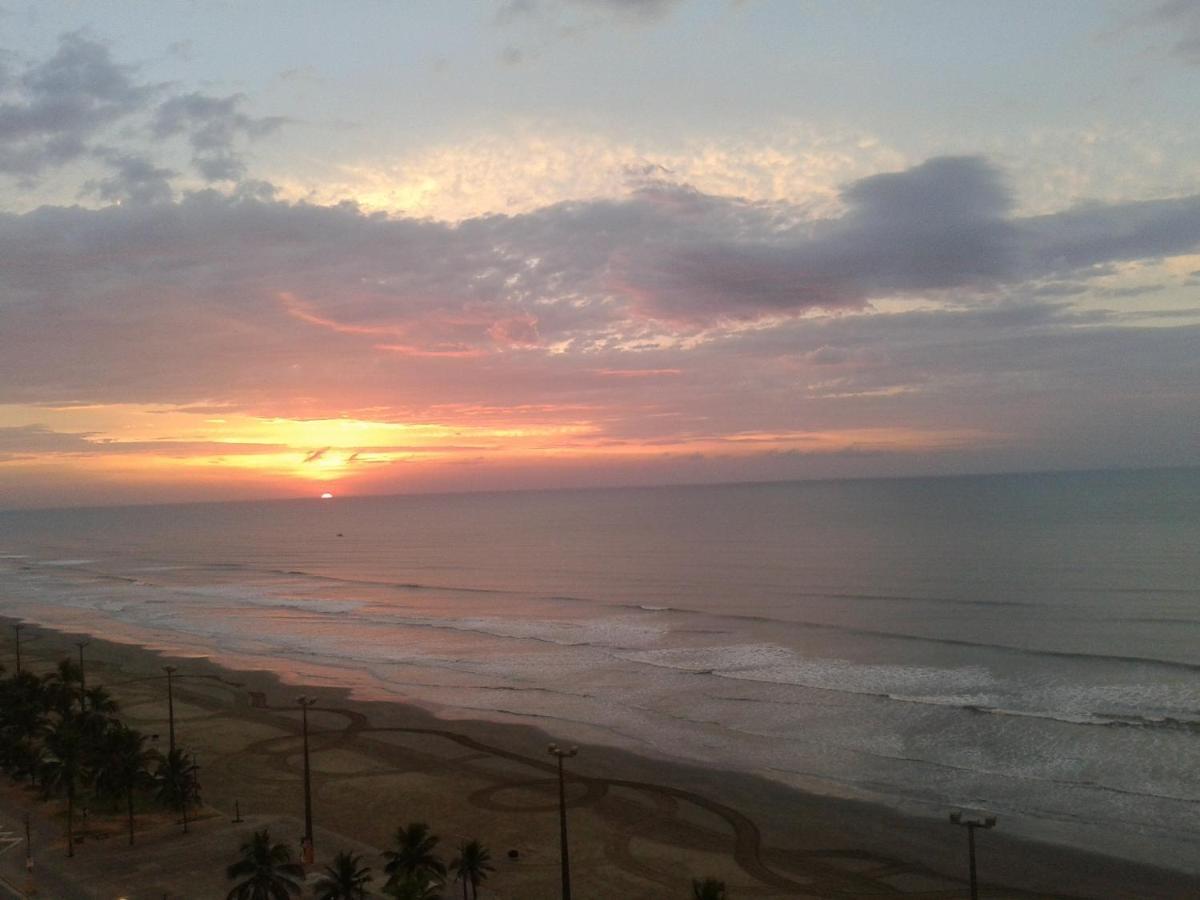 Apto Frente Ao Mar Peruibe Ngoại thất bức ảnh